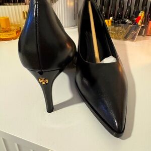 NWT Tory Burch Black Heels Size 11